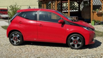 Toyota Aygo II Hatchback 5d 1.0 VVT-i 69KM 2014 Toyota Aygo 1.0 Benz. 70KM - 5Drzwi, MODEL 2015!, zdjęcie 5