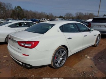 Maserati Quattroporte II 2016 Maserati Quattroporte S 2016 3.0 Benzyna 404KM, zdjęcie 3