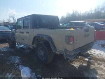Jeep Gladiator 2022 Jeep Gladiator Altitude 2022 3.6 Benzyna 285KM, zdjęcie 3