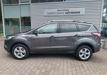 Ford Kuga II SUV Facelifting 2.0 TDCi 150KM 2017 Ford Kuga 2.0 TDCi 150KM 4x4 Automat Titanium Serwisowany P. Zima HAK Gwar, zdjęcie 3