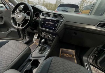 Volkswagen Tiguan II SUV 2.0 TDI 150KM 2019 Volkswagen Tiguan 2.0 TDI IQ.DRIVE 150KM DSG bezwypadkowy kamera, zdjęcie 15