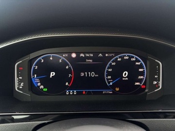 Volkswagen Arteon Fastback Facelifting 2.0 TSI 190KM 2023 Volkswagen Arteon Shooting Brake R-Line 2.0 TSI 190KM DSG, Bogate wyposaze, zdjęcie 16