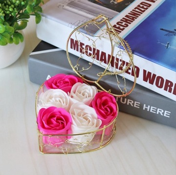 Цветочная коробочка мыло розы цветы на подарок на день матери, день рождения, именины