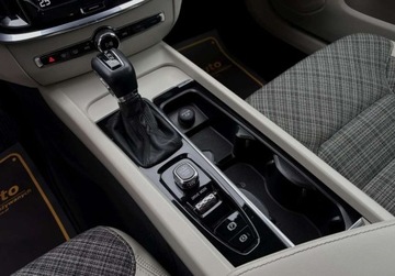 Volvo V60 I Kombi Facelifting 2.0 D4 DRIVE-E 190KM 2018 Volvo V60 D4 190KM SKORA virtual cockpit BLIS BEZWYPADKOWY gwarancja, zdjęcie 29