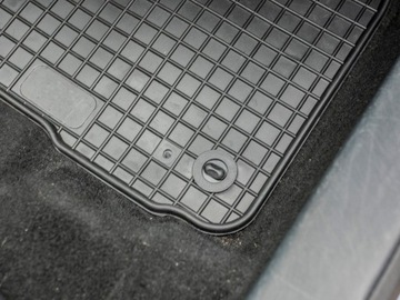 Toyota Yaris III 2011-2019 Коврики резиновые