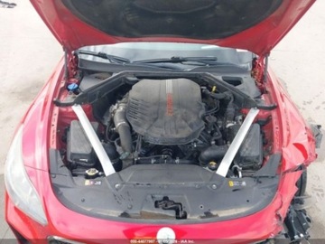 Kia Stinger Liftback 3.3 T-GDi 366KM 2018 Kia Stinger 2018 r. 3,3 L GT2 AWD 3.3 Benzyna 365KM, zdjęcie 11