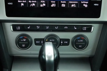 Volkswagen Passat B8 Limousine Facelifting 1.5 TSI EVO 150KM 2019 VW Passat 1.5 TSI, Salon Polska, Serwis ASO, zdjęcie 15