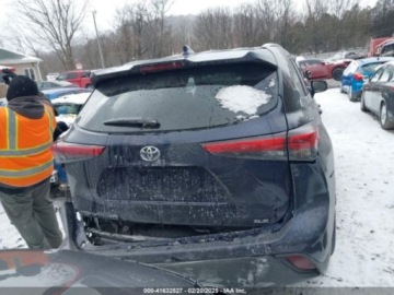 Toyota Highlander III 2023 Toyota Highlander 2023r., 2.4L 2.4 Benzyna 265KM, zdjęcie 7