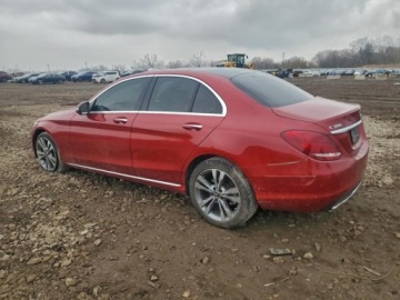 Mercedes Klasa C W205 2018 Mercedes-Benz Klasa C 300 4Matic 2018 2.0 Benzyna 241KM, zdjęcie 1
