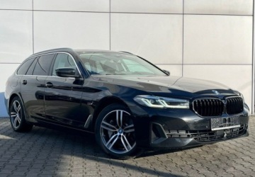 BMW Seria 5 G30-G31 Touring Plug-In 2.0 530e 292KM 2021 BMW Seria 5 Plug-In Skora Automat Head UP Navi Kamera FV23, zdjęcie 4