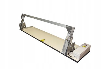 Maszyna gilotyna przecinarka piła do cięcia styropianu styroduru 102 / 26