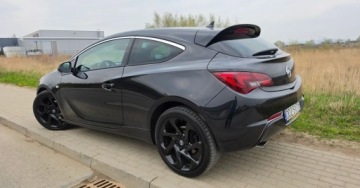 Opel Astra J GTC 2.0 BiTurbo CDTI 195KM 2013 Opel Astra GTC CDTI 195KM LED Infinity Xenon Skora 2.0 Diesel 195KM, zdjęcie 1