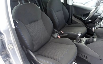 Peugeot 208 I Hatchback 5d Facelifting 1.2 PureTech 82KM 2018 Peugeot 208 1.2 83KM LIFT Niski przebieg Bez korozji Klima Android Auto Mi, zdjęcie 11