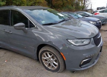 Chrysler Pacifica II 2022 Chrysler Pacifica 2022, 3.6L, TOURING L, od ubezpieczalni, zdjęcie 2