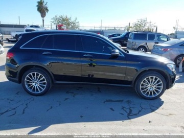 Mercedes GLC C253 2020 Mercedes-Benz GLC 300 2020 2.0 Benzyna 255KM, zdjęcie 6