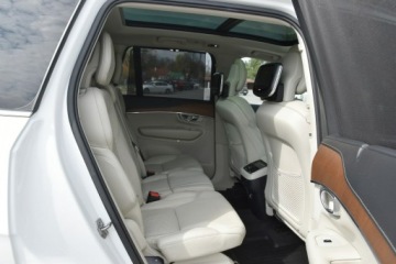 Volvo XC90 II SUV 2.0 D5 235KM 2018 Volvo XC 90 AWD 2.0D5 235KM Inscription 2018r., zdjęcie 14