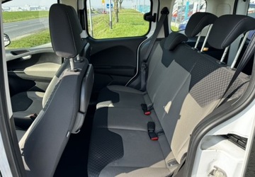 Ford Tourneo Courier I Mikrovan Facelifting 1.5 Duratorq TDCi 75KM 2018 Ford Tourneo Courier Bezwypadkowy Bdb Stan Ser..., zdjęcie 15