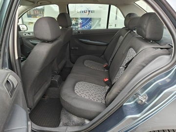 Skoda Fabia I Sedan 1.2 i 64KM 2005 Škoda Fabia Skoda Fabia, zdjęcie 12