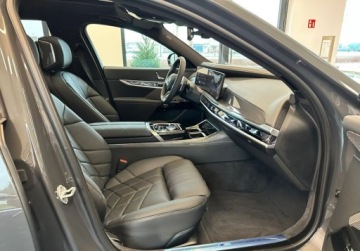 BMW Seria 7 G70 Sedan 3.0 40d 299KM 2025 BMW Seria 7 Wyprzedaz rocznika 2025 BMW Bonkowscy Wroclaw 3.0 Diesel, zdjęcie 10