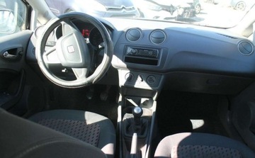 Seat Ibiza IV Hatchback 5d 1.2 MPI 70KM 2010 Seat Ibiza 1.2 Benzyna 70KM, zdjęcie 8