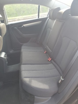 Volkswagen Passat B7 Limousine 1.4 TSI 122KM 2011 Volkswagen Passat Volkswagen Passat 1.4 benzyna 2011r 1.4 Benzyna 122KM, zdjęcie 7