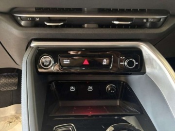 Audi Q5 II SUV Facelifting 2.0 40 TDI 204KM 2025 AUDI Q5 TDI quattro S line Suv 2.0 (204KM) 2025, zdjęcie 11