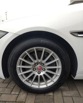 Jaguar XF II Sedan 2.0 i4D 180KM 2018 Jaguar XF 2.0 Diesel 180KM, zdjęcie 21