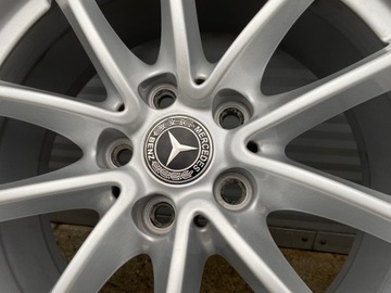 KOLA ZIMNÍ MERCEDES W204 W203 CLK SLK 225/45/17 2021R 7.5MM