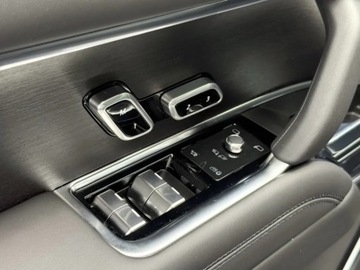 Land Rover Range Rover V SWB PHEV 3.0 550e 550KM 2025 Range Rover P550e Autobiography 3.0 (550KM) 2025, zdjęcie 7