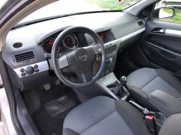 Opel Astra G Hatchback 1.8 16V 125KM 2004 OPEL ASTRA 1.8 BENZYNA KLIMA ALU NOWY ROZRZAD Z NIEMIEC, zdjęcie 8