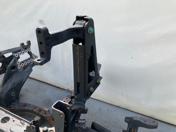 MERCEDES ACTROS MP4 УСИЛЕНИЕ КРЕПЛЕНИЯ ПЕРЕДНЕЙ БАЛКИ