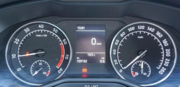 Skoda Superb III Liftback Facelifting 1.5 TSI 150KM 2019 Skoda Superb Skoda Superb Active 1.5 TSI 150KM 1.5 Benzyna 150KM, zdjęcie 13