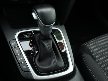 Kia Ceed III Hatchback Facelifting  1.5 T-GDI 160KM 2022 Kia Ceed 1.5 T-GDI MHEV, Salon Polska, zdjęcie 15