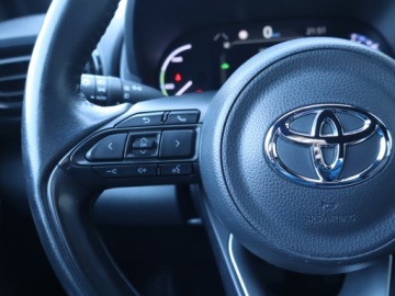 Toyota 2022 Toyota Yaris Cross 1.5 VVT-iE, Salon Polska, zdjęcie 16