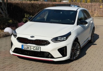 Kia Ceed III GT 1.6 T-GDI 204KM 2019 Kia Ceed GT 1,6T 204KM Virtual LED Serwis Bezwypadkowy Dla wymagajacych