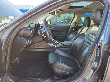 Alfa Romeo Giulia II 2017 Alfa Romeo Giulia Ti 2017 2.0l 2.0 Benzyna 280KM, zdjęcie 7