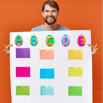 Записки на подложке, всего 450 листов — список дел, чем заняться