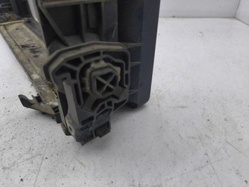 BMW 5 F10 F11 2012 POUZDRO VENTILÁTORŮ