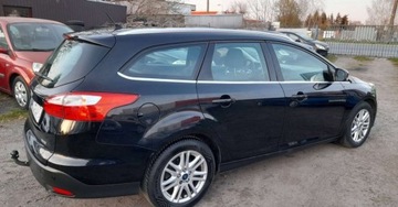 Ford Focus III Kombi 1.0 EcoBoost 125KM 2012 Ford Focus Ford Fokus Mk3 Titanum wyposazony zarejestrowany 1 wlasciciel P, zdjęcie 3