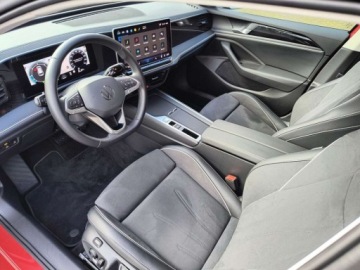 Volkswagen Passat B8 Variant Facelifting 2.0 TDI SCR 150KM 2025 Volkswagen Passat serwis ASO 2.0TDI 150KM bezwypadkow gwarancja pakiety ka, zdjęcie 10