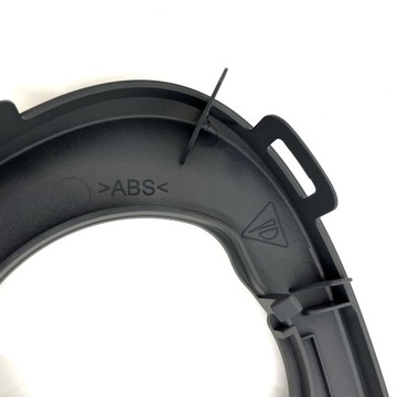 KRYT ZRCÁTKO PRAVÁ SPODNÍ PORSCHE MACAN 95B 2 FACELIFT 2022-2024 POUZDRO