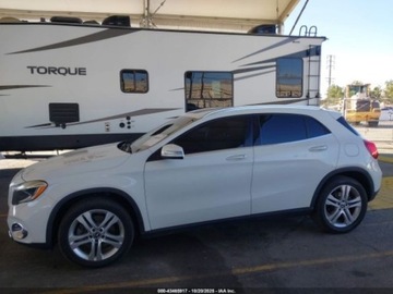 Mercedes GLA I 2017 Mercedes-Benz GLA 2018 MERCEDES-BENZ GLA 250 4MATIC 2.0 Benzyna 208KM, zdjęcie 4