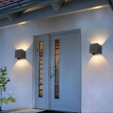 Lampa elewacyjna zewnętrzna LED Kinkiet Kwadrat czarny ciepły biały 3000K !
