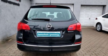 Opel Astra J Sports Tourer Facelifting 1.4 Turbo ECOTEC 120KM 2014 Opel Astra Opel Astra 1.4 T Cosmo 1.4 Benzyna 120KM, zdjęcie 7