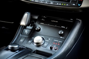 Lexus CT Hatchback 5d Facelifting 2017 200h 136KM 2020 Lexus CT GWARANCJA Navi Kamera 100% Bezwypadkowy, zdjęcie 32