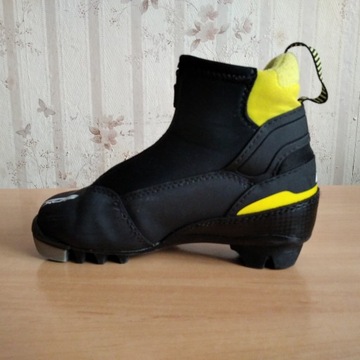 БОТИНКИ ДЛЯ БЕГОВЫХ ЛЫЖ FISCHER XJ SPRINT, РАЗМЕР 32