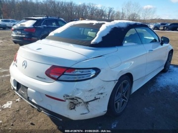 Mercedes Klasa C W205 2019 Mercedes-Benz Klasa C 2019 MERCEDES-BENZ C 300 4MATIC 2.0 Benzyna 255KM, zdjęcie 7