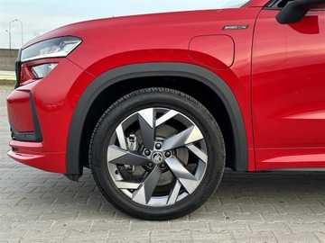 Skoda Kodiaq II SUV Plug-In 1.5 TSI Plug-In Hybrid 204KM 2024 Skoda Kodiaq 1.5TSI mHEV 204KM Selection DSG l LED, zdjęcie 35