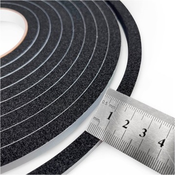 Уплотнитель оконный самоклеящийся толщиной 10мм, 1см/5мб.