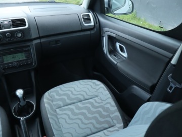 Skoda Roomster Mikrovan 1.4 16V 85KM 2009 Skoda Roomster 1.4 16V, Salon Polska, Klima, zdjęcie 6